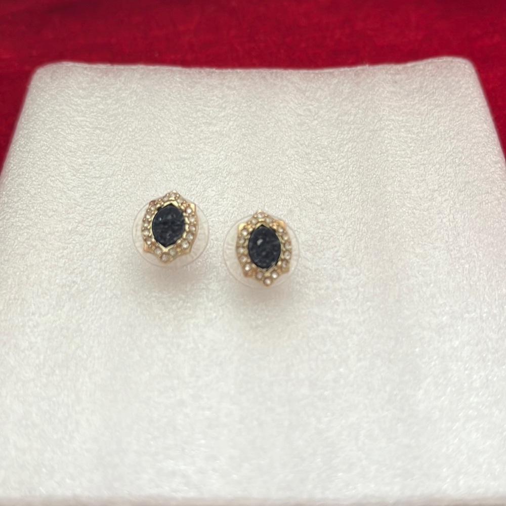 Stella and Dot earrings
